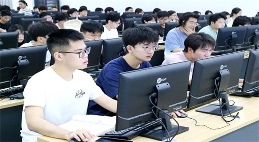青春就位!福工商开学第一课热力开讲